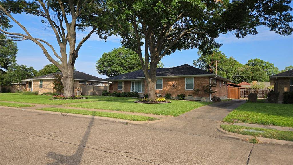 Garland, TX 75040,905 Daventry Drive