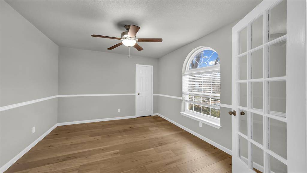 Arlington, TX 76013,3801 Halifax Court