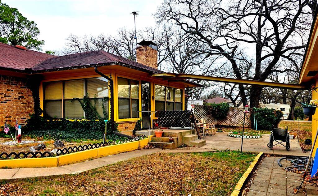 Alvarado, TX 76009,5955 Pecan Circle