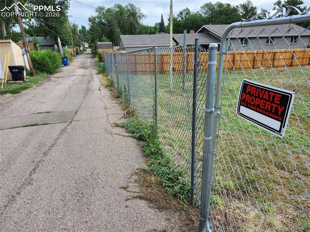 Colorado Springs, CO 80909,1504 Tweed ST