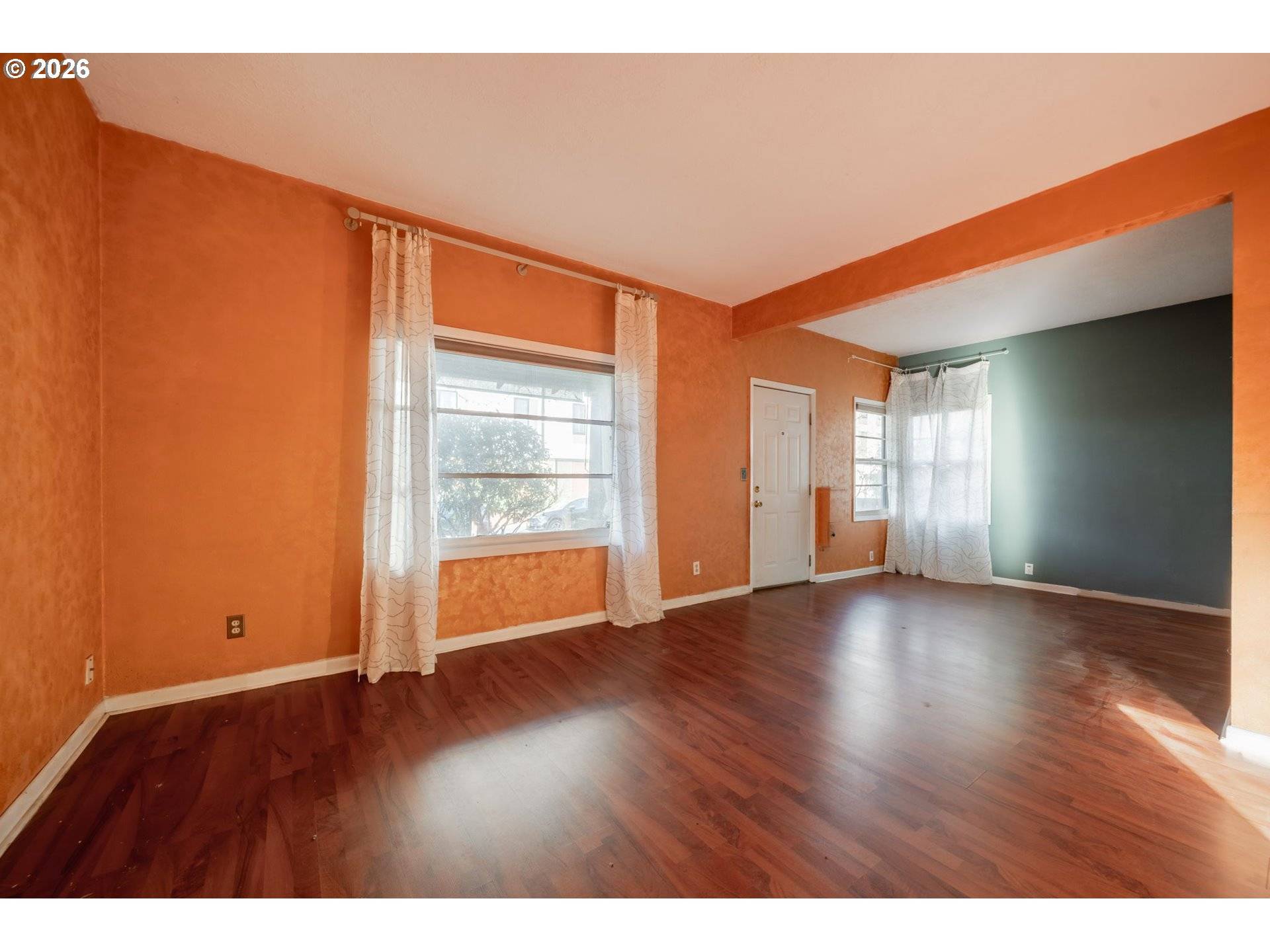 Portland, OR 97213,360 NE 75TH AVE