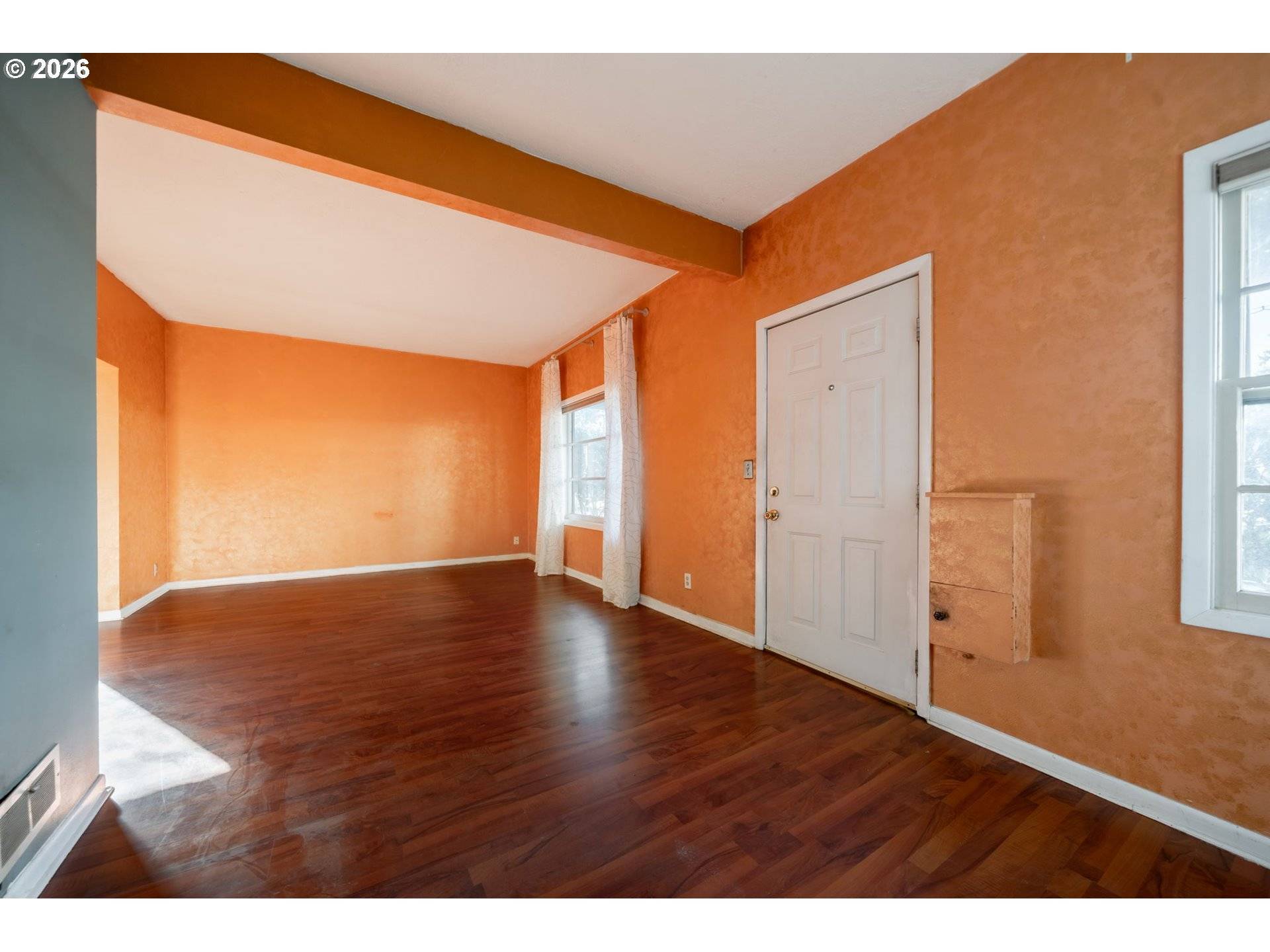 Portland, OR 97213,360 NE 75TH AVE