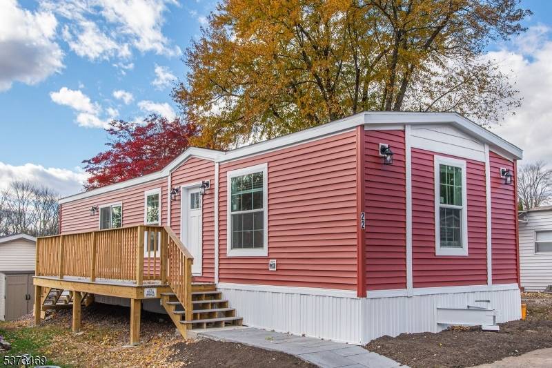 Chester Boro, NJ 07930,195 W Main St Unit 22 #22