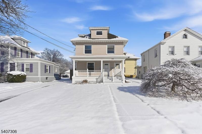 Somerville Boro, NJ 08876,104 W High St