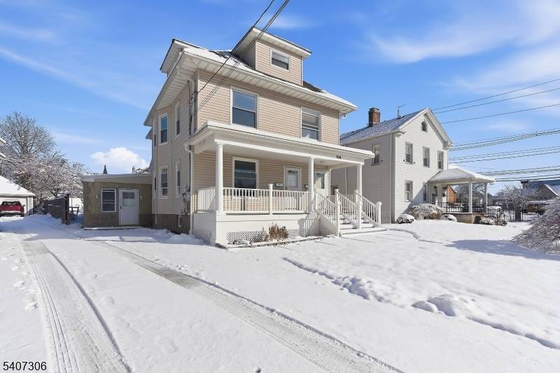 Somerville Boro, NJ 08876,104 W High St