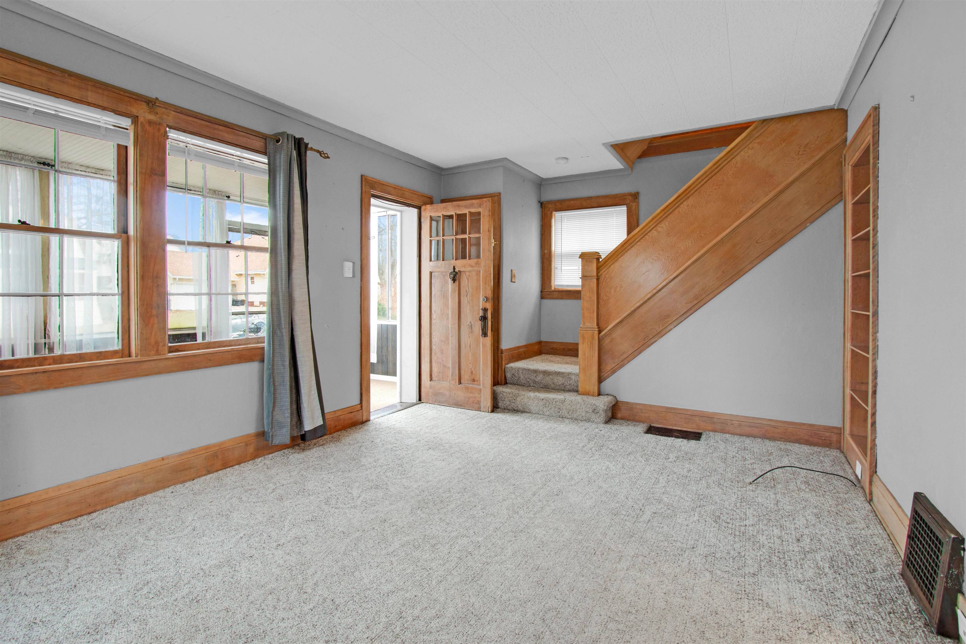 Flint, MI 48504,908 Blair ST