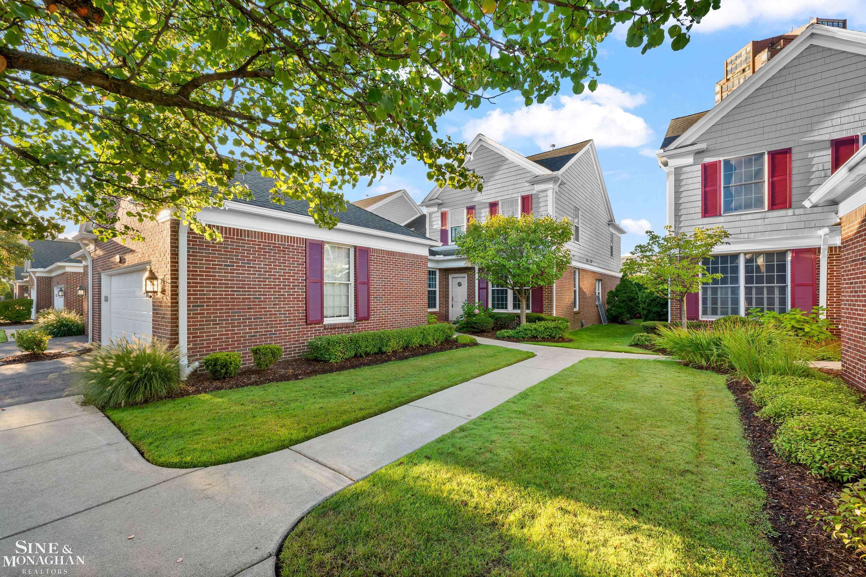 Saint Clair Shores, MI 48080,9004 Harbor Place DR