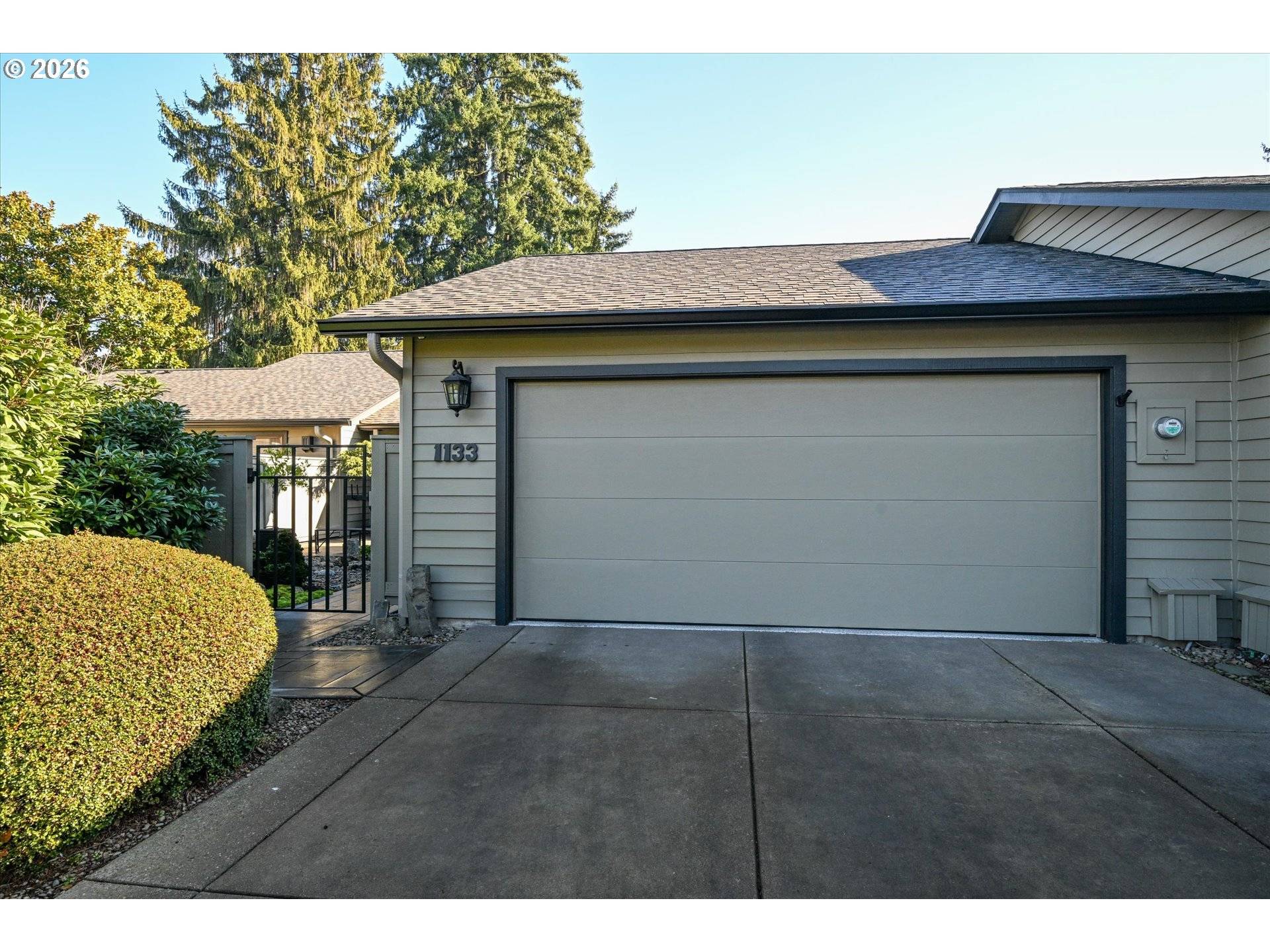 Eugene, OR 97401,1133 SPYGLASS DR