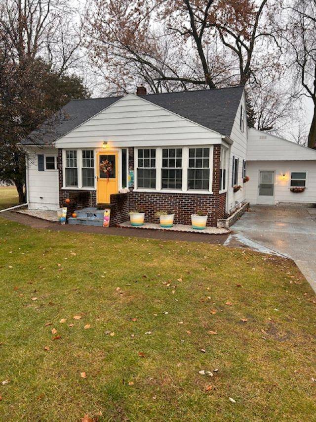 Saint Louis, MI 48880,108 Davis ST