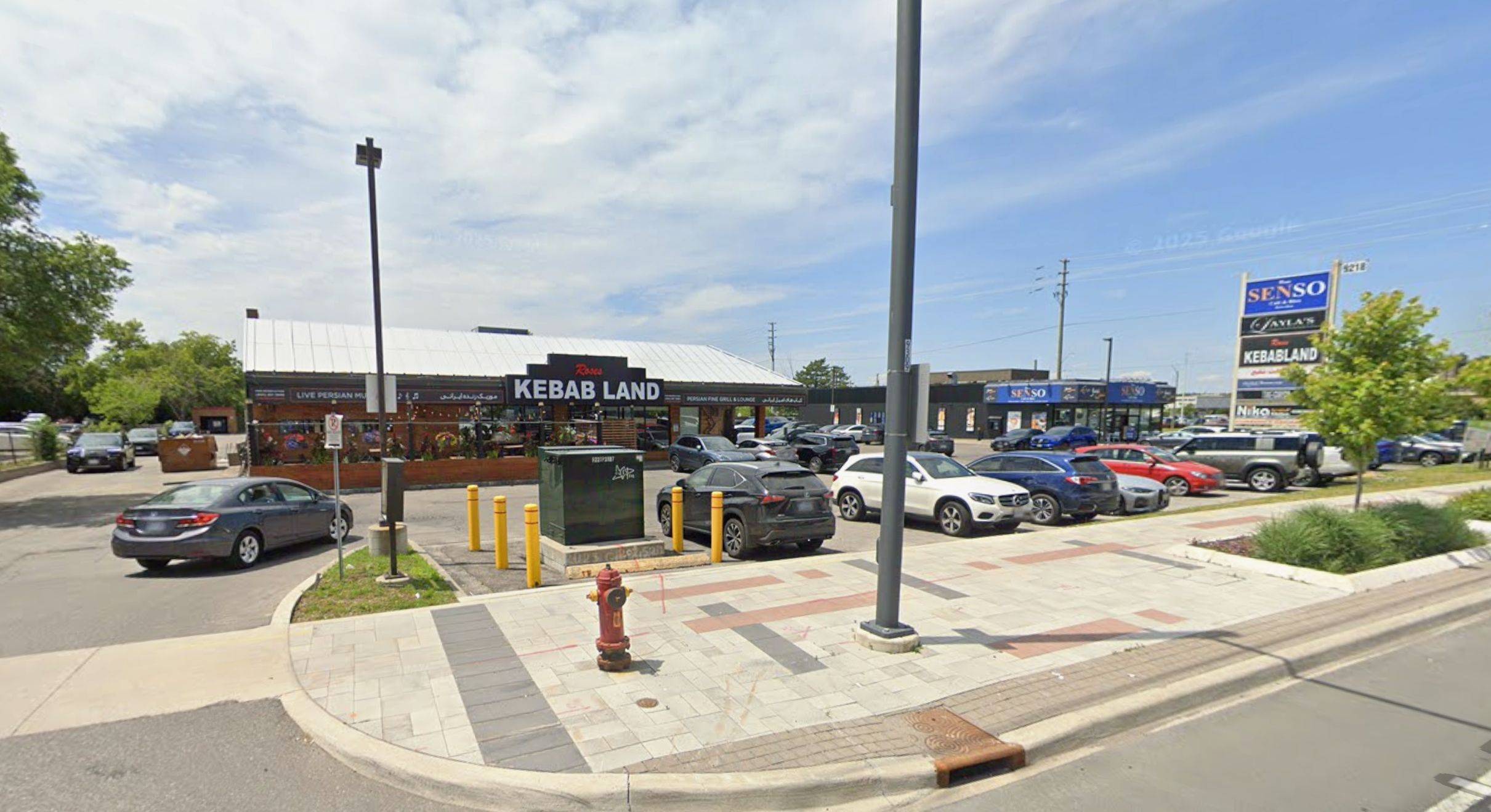 Richmond Hill, ON L4C 7A2,9218 Yonge ST