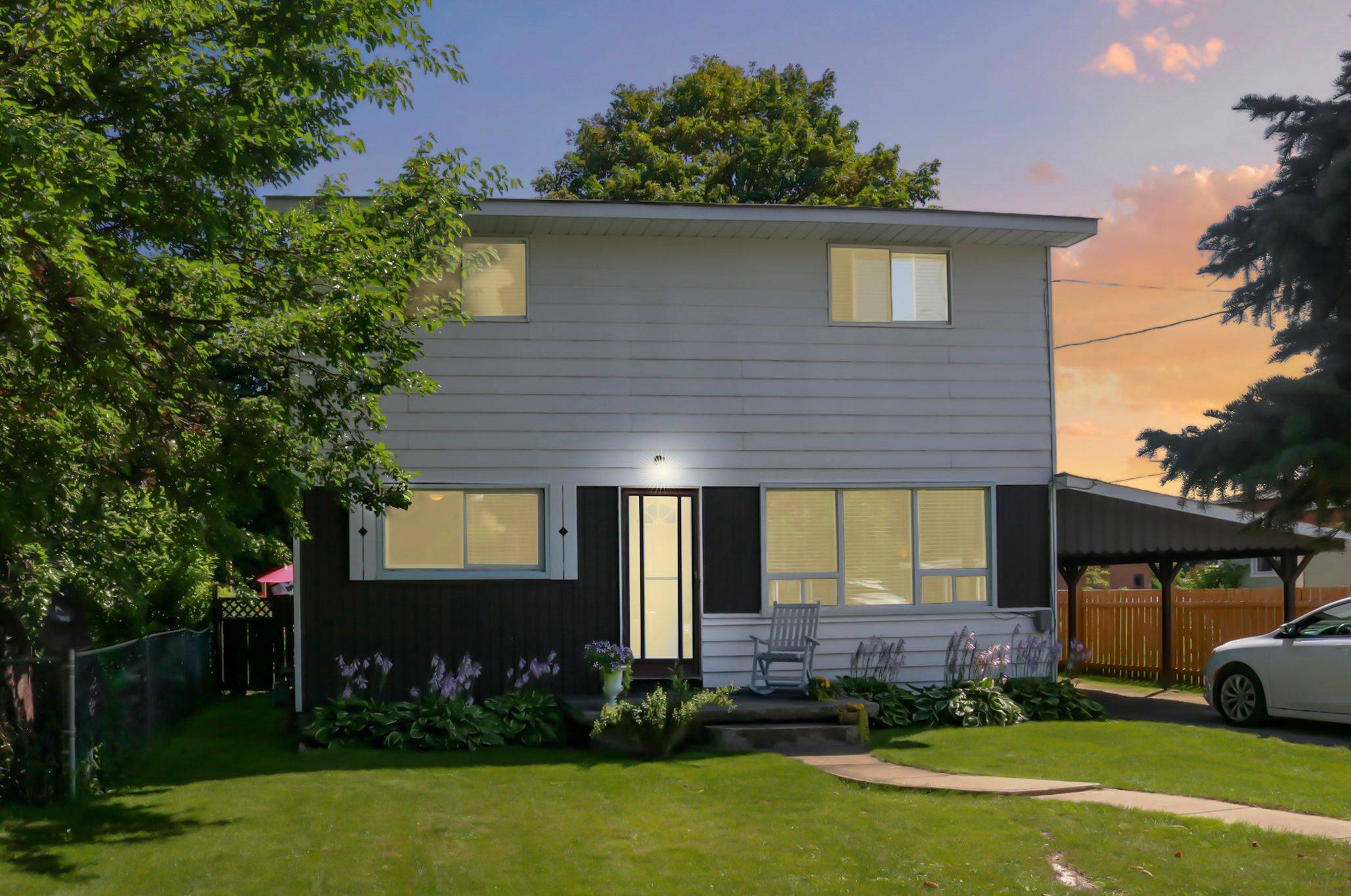 Collingwood, ON L9Y 1P4,46 Erie ST