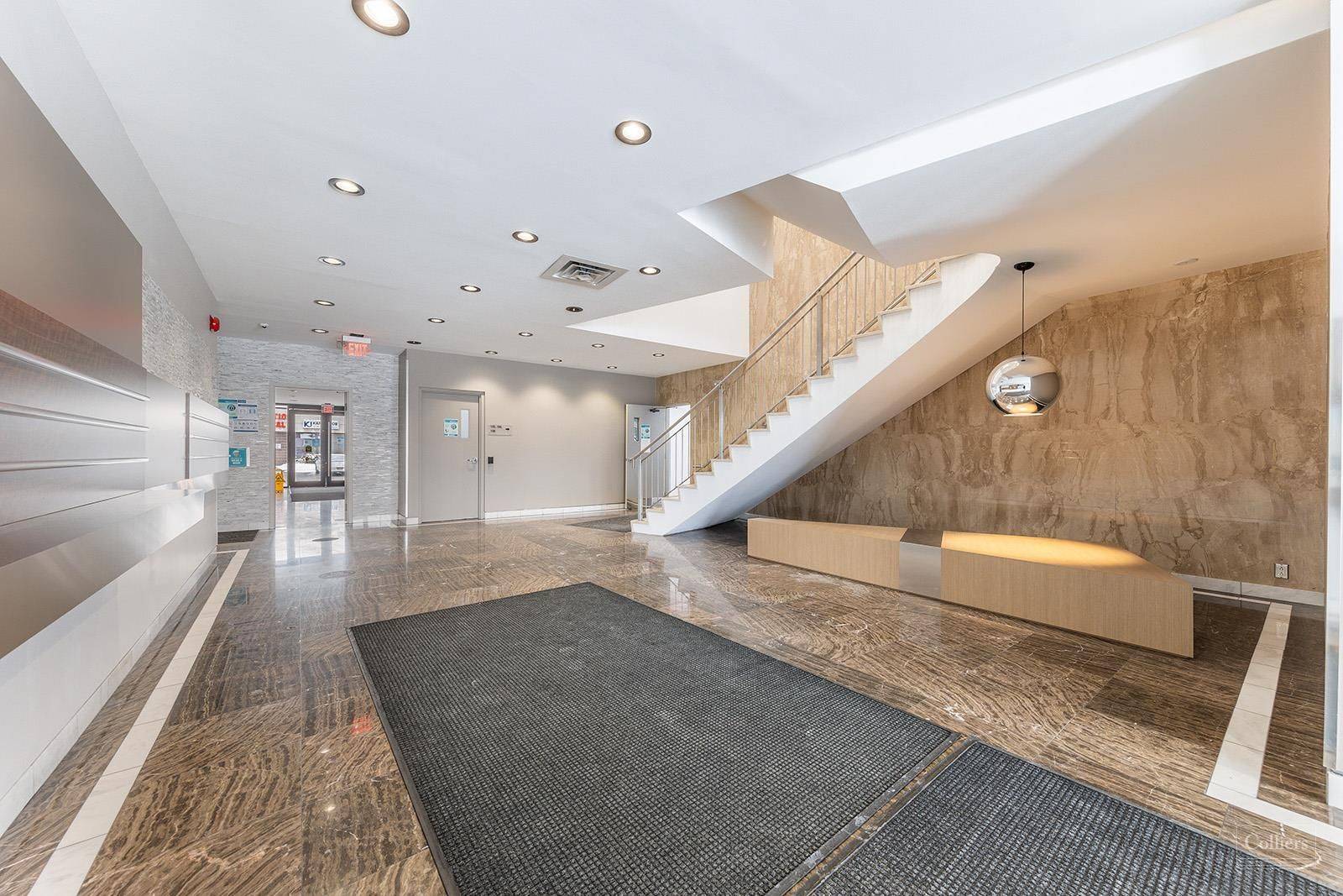 Mississauga, ON L4T 4E5,7420 Airport RD #207