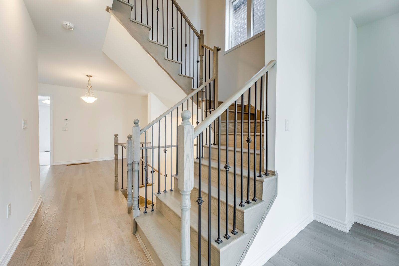 Caledon, ON L7C 4M5,6 Vincena RD