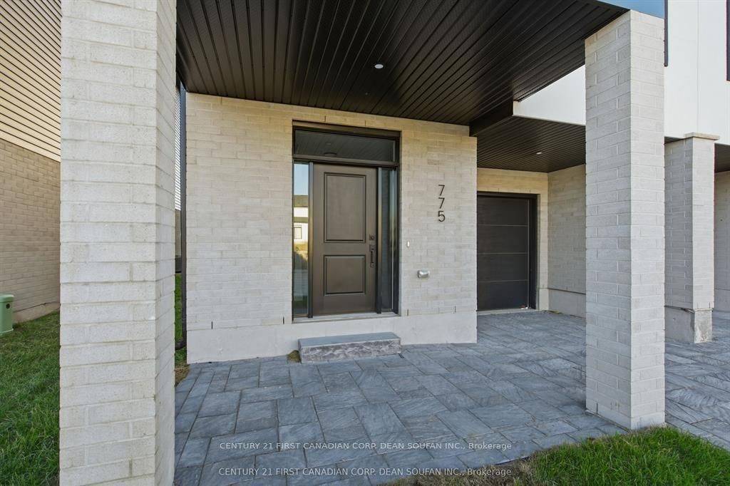 London North, ON N6G 5B1,777 BANYAN LN