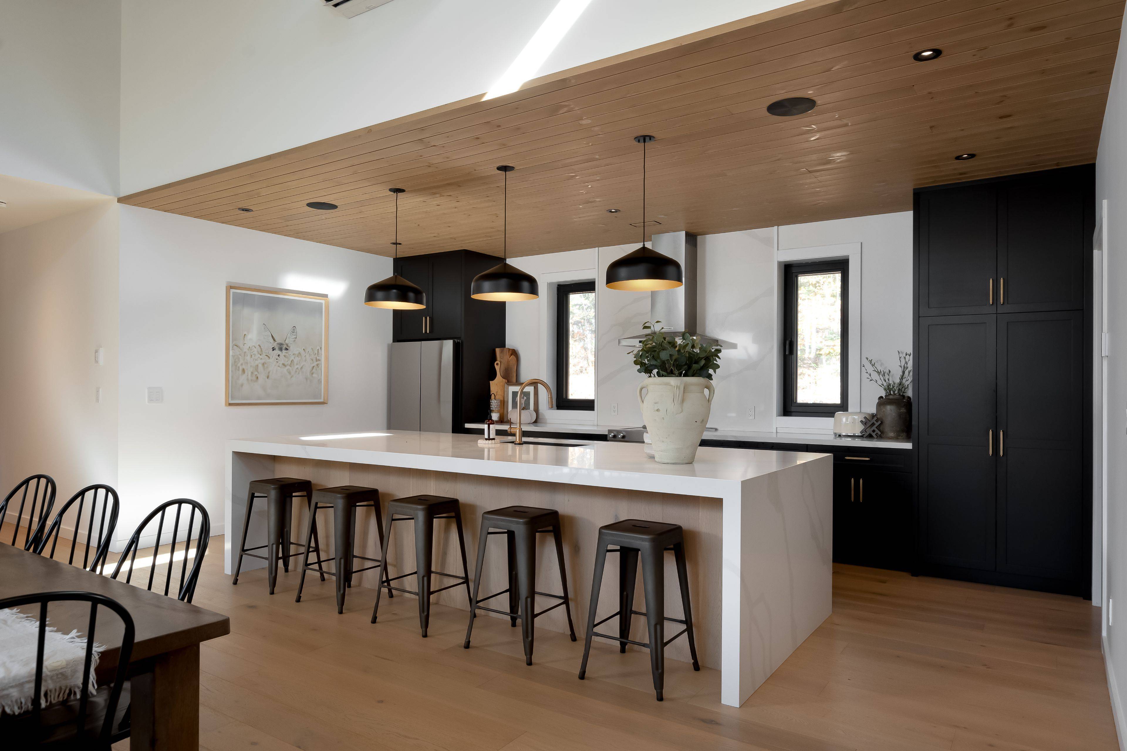 Huntsville, ON P1H 2J4,753 Williamsport RD