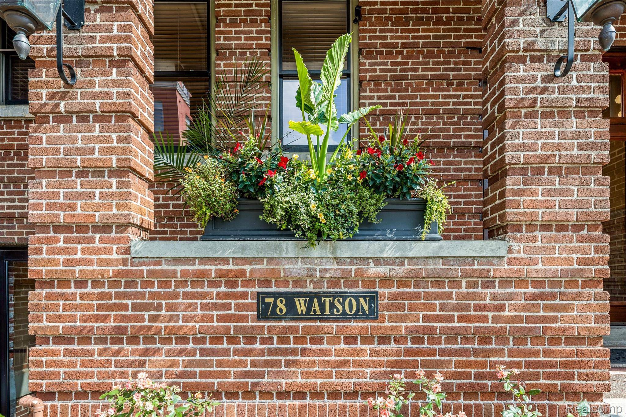 Detroit, MI 48201,78 Watson ST #16