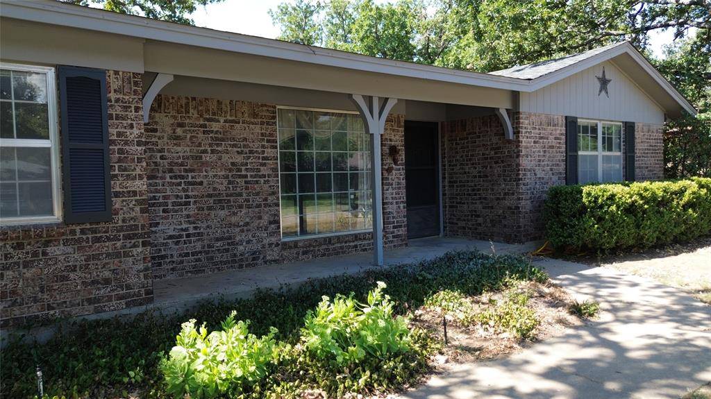 Eastland, TX 76448,520 Crestwood Drive