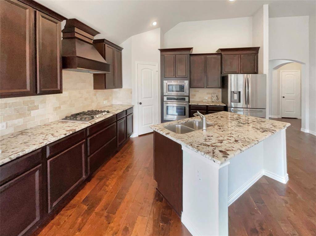 Little Elm, TX 75068,1305 Freesia Drive