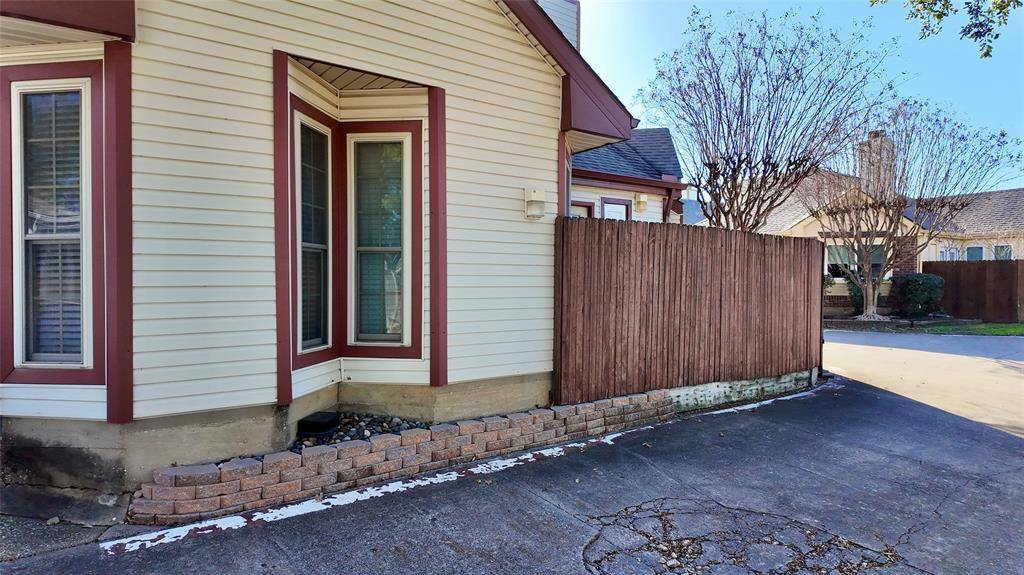 Dallas, TX 75287,4127 Hollow Oak Drive