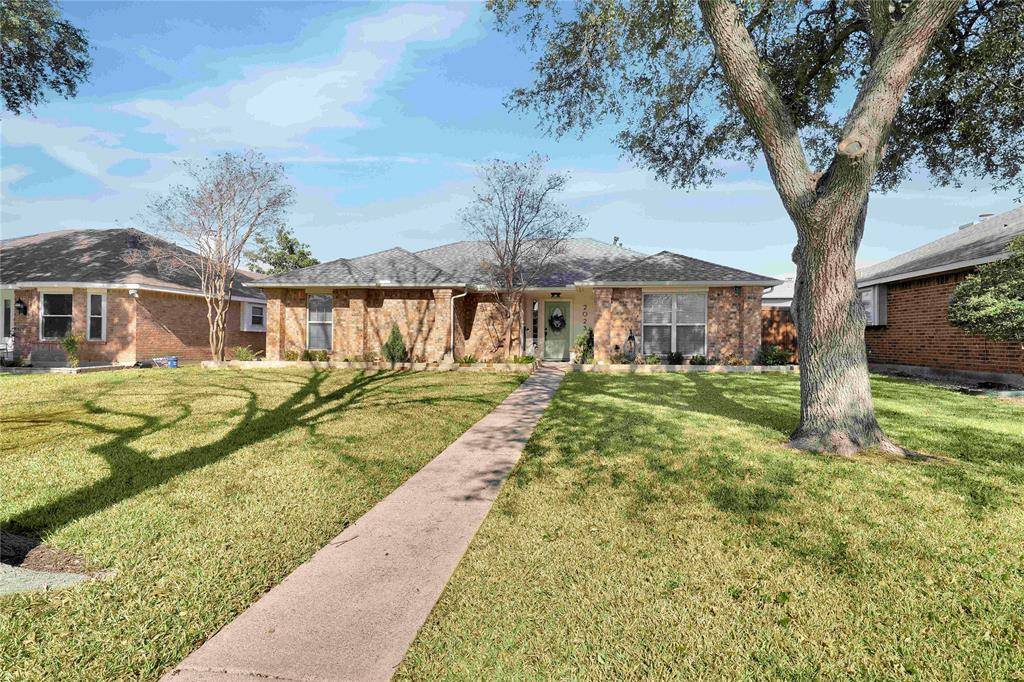 Carrollton, TX 75010,2023 Clearwater Trail