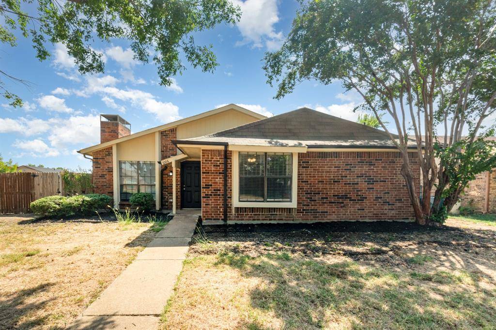 Carrollton, TX 75007,1006 Bellflower Court