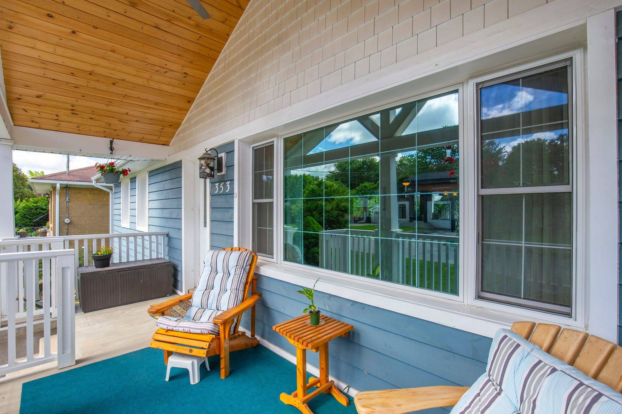 Milton, ON L9T 1X6,353 Kingsleigh CT