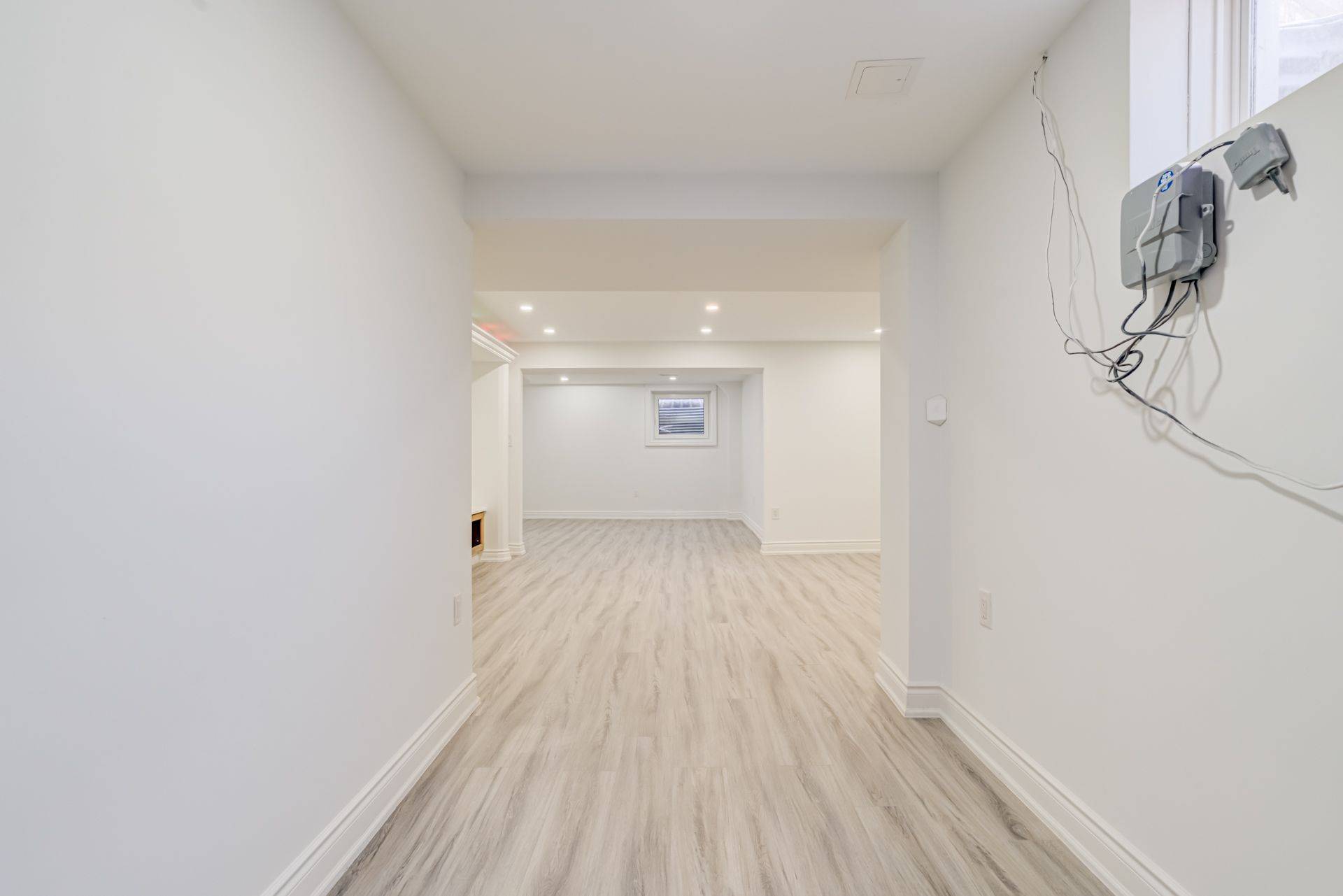 Brampton, ON L6Y 5L2,12 Edmonton ST #(Bsmt)