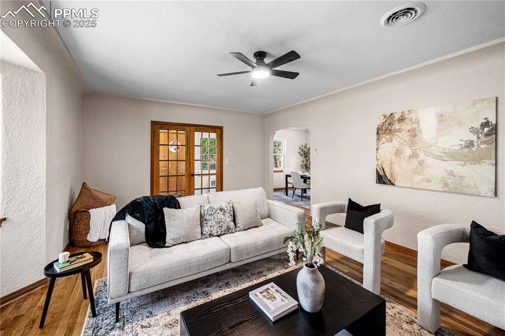 Pueblo, CO 81004,324 W Grant AVE