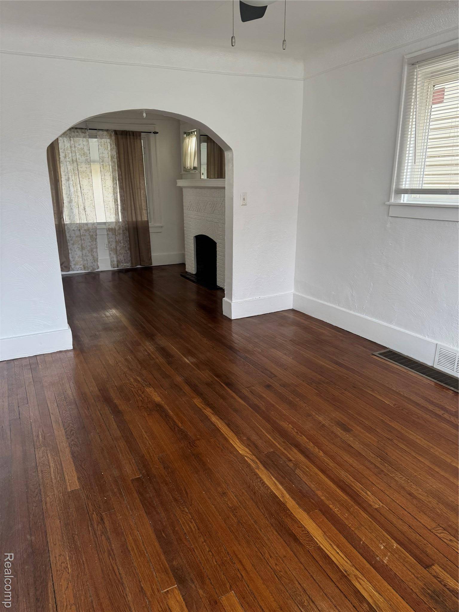 Ecorse, MI 48229,4282 7th ST