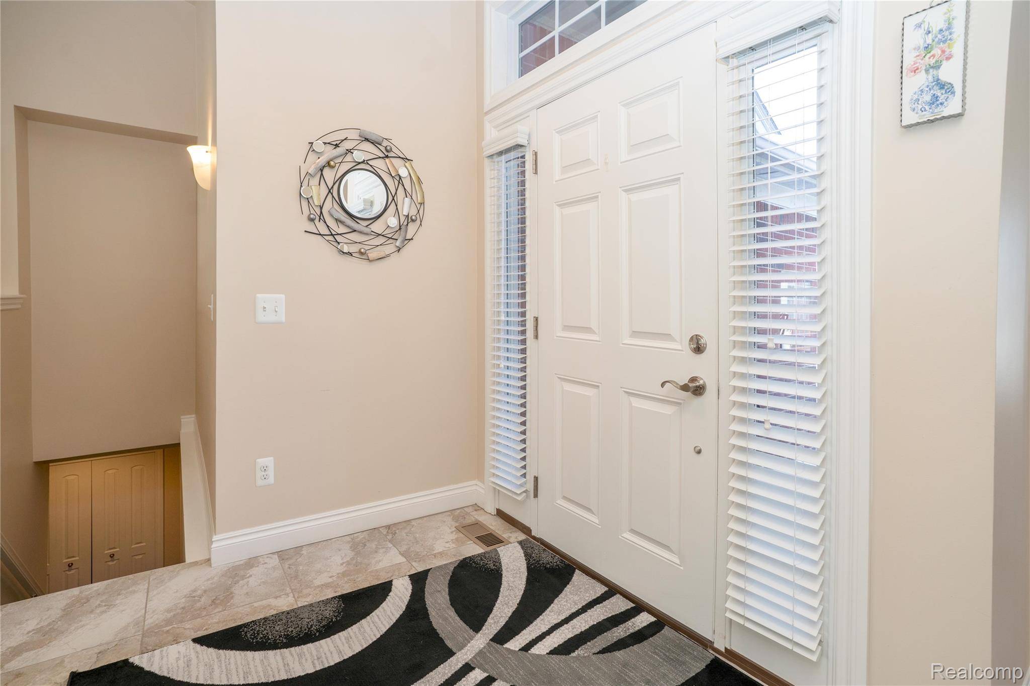 Macomb, MI 48042,17404 Timber DR