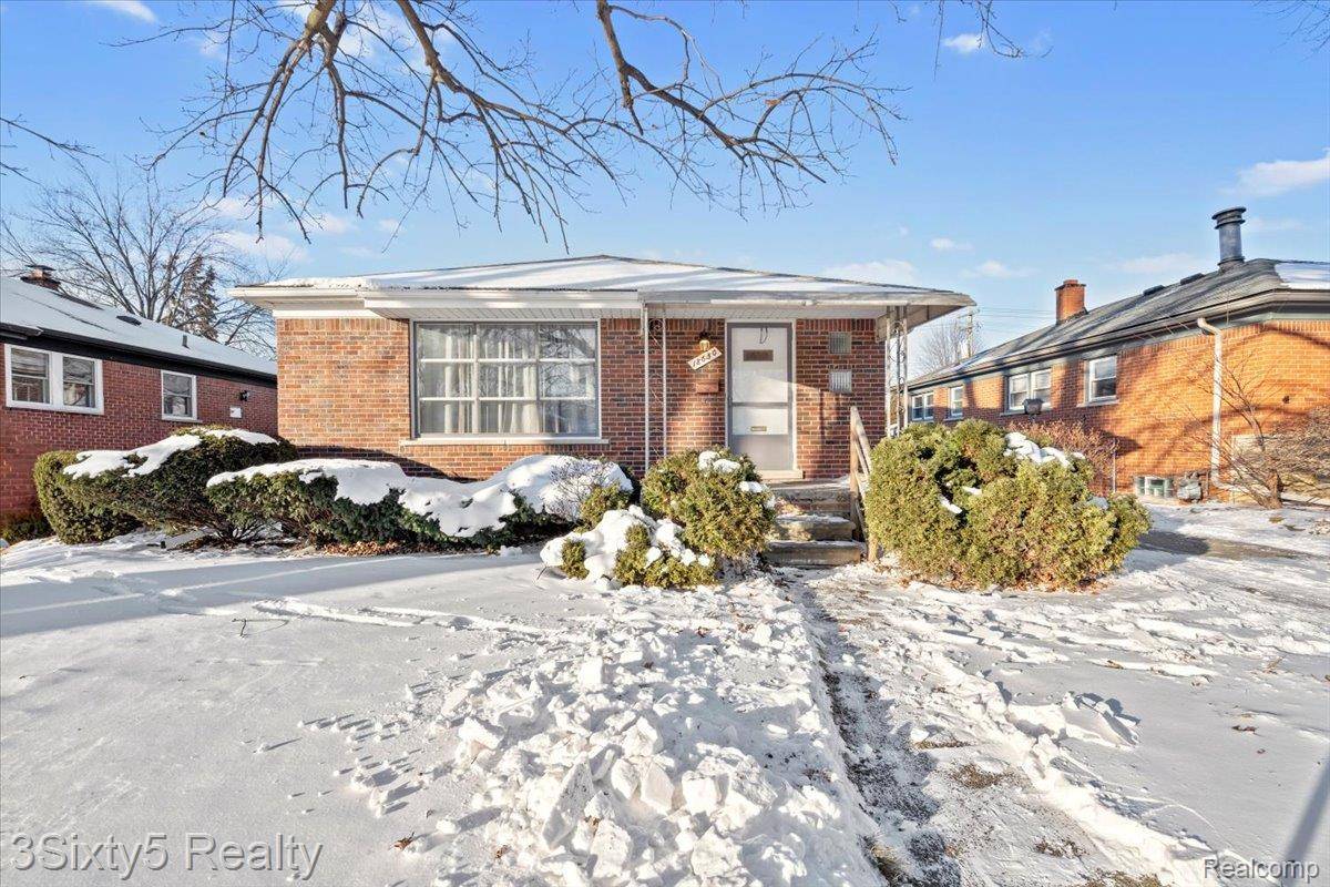 Allen Park, MI 48101,18650 Grey AVE