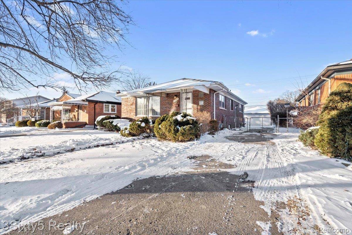 Allen Park, MI 48101,18650 Grey AVE