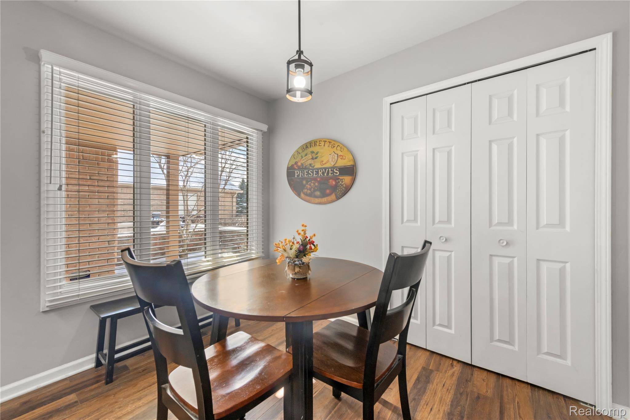 Rochester Hills, MI 48307,2197 London Bridge DR #24