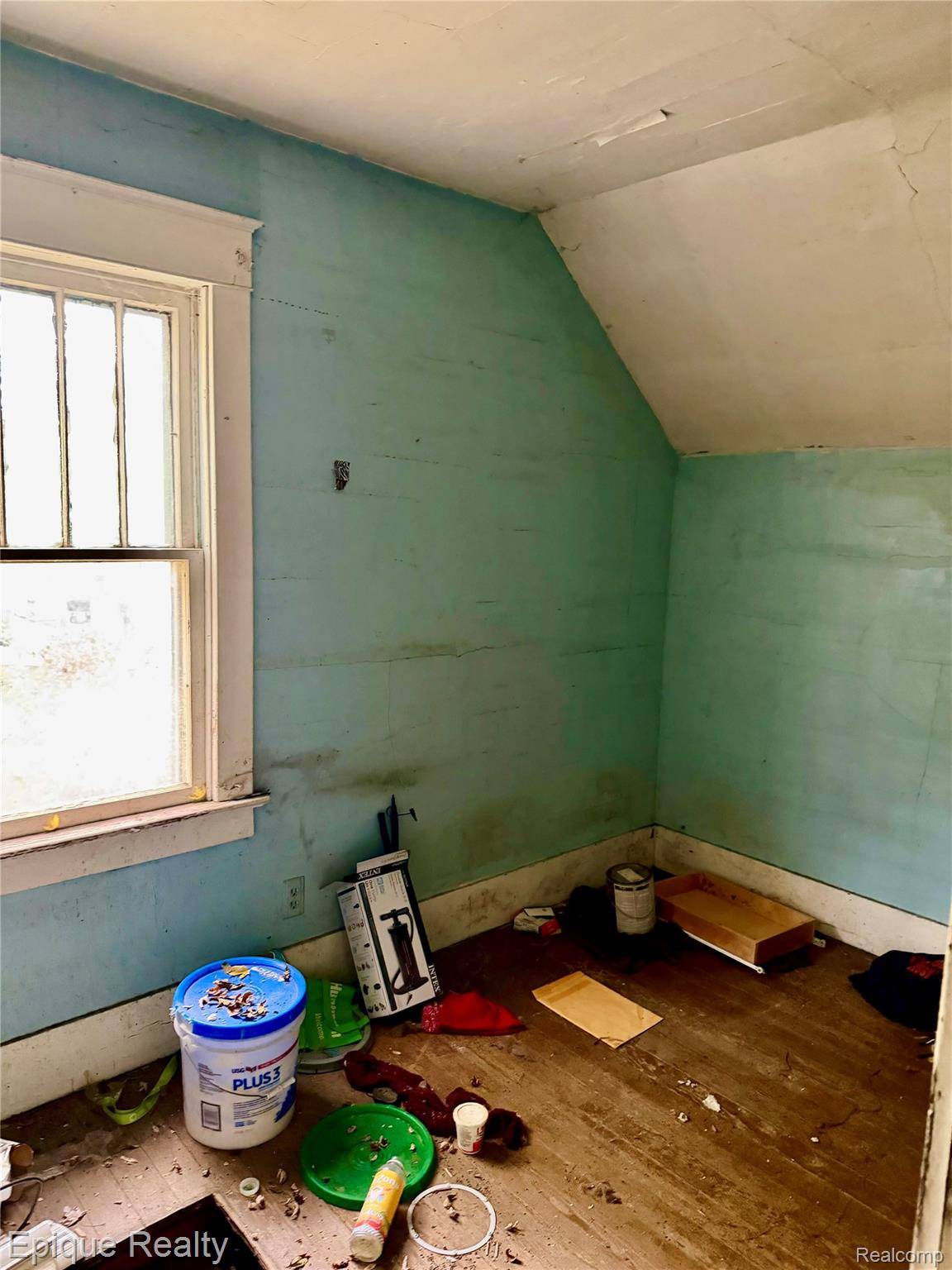 Flint, MI 48506,1420 Dakota AVE