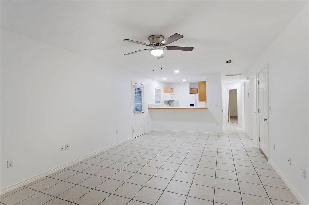 Denison, TX 75020,1021 Rice #102