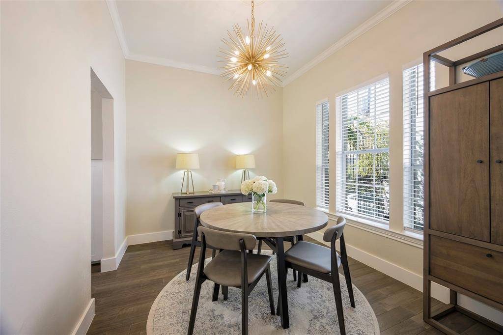 Dallas, TX 75219,3605 Brown Street #106