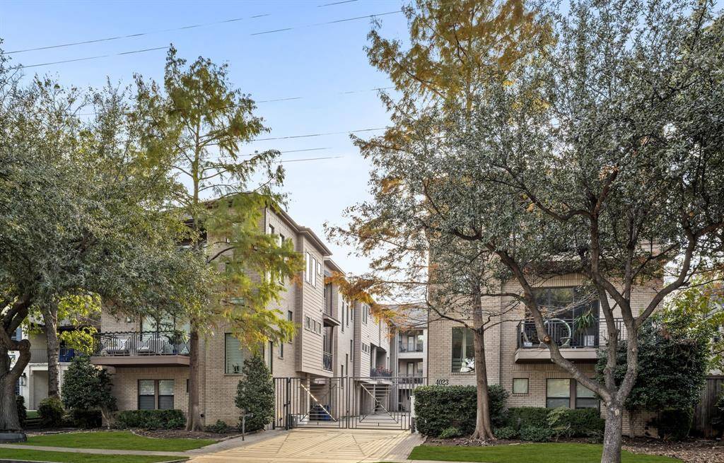 Dallas, TX 75219,4023 Rawlins Street #105