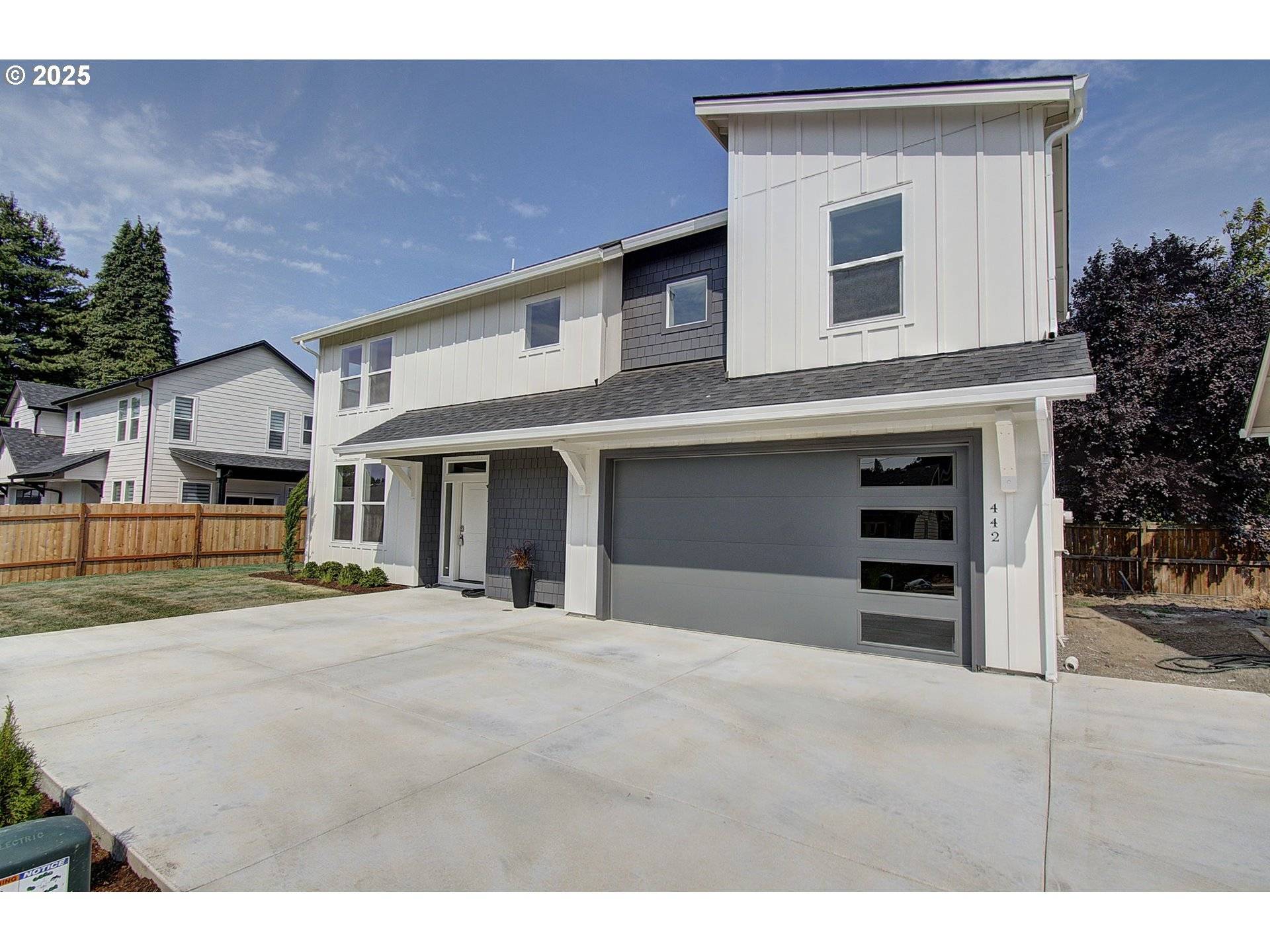 Woodland, WA 98674,442 WASHINGTON ST