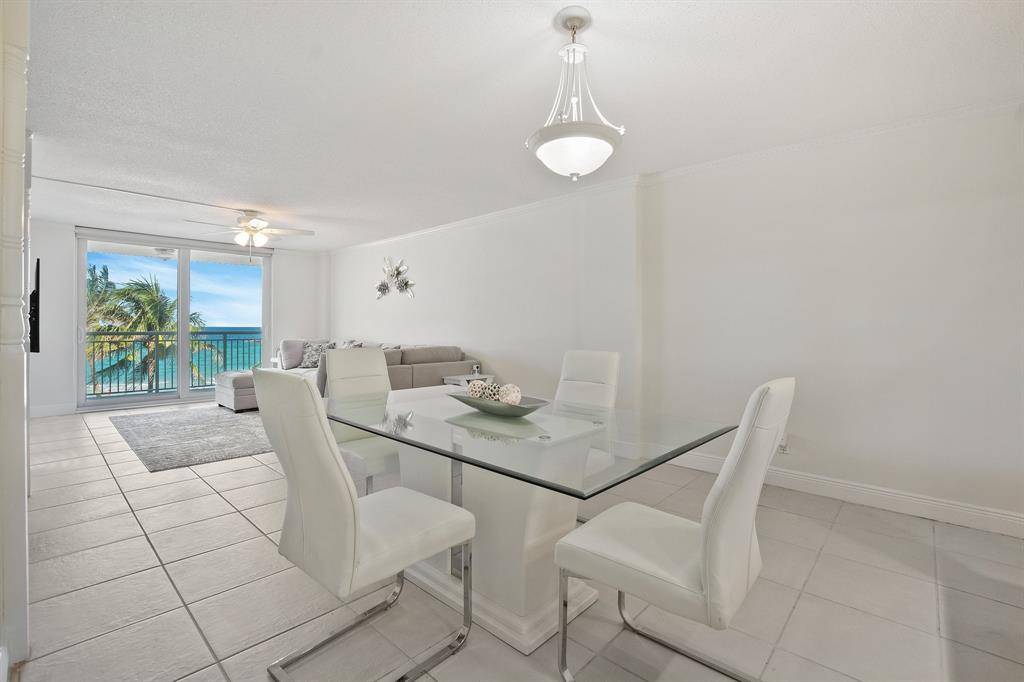 Hillsboro Beach, FL 33062,1051 Hillsboro Mile #305E