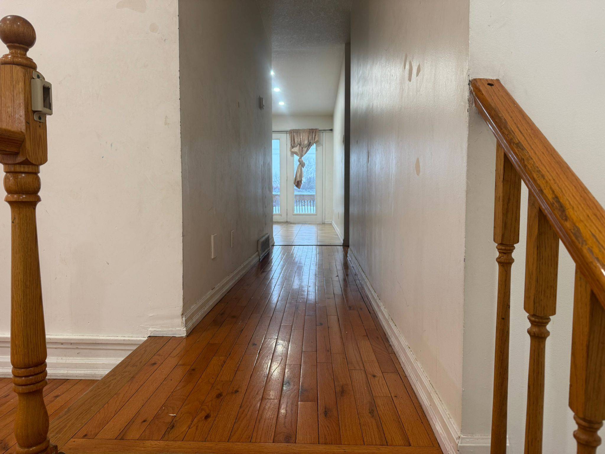 Kitchener, ON N2B 3T1,23 WESTCHESTER DR