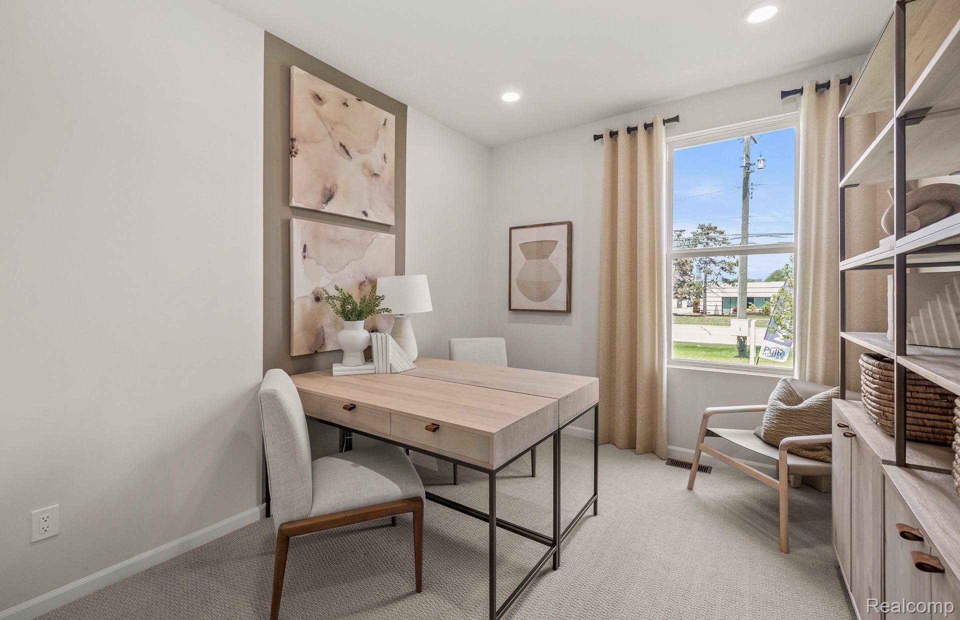 Shelby, MI 48315,55769 Oak Pointe DR