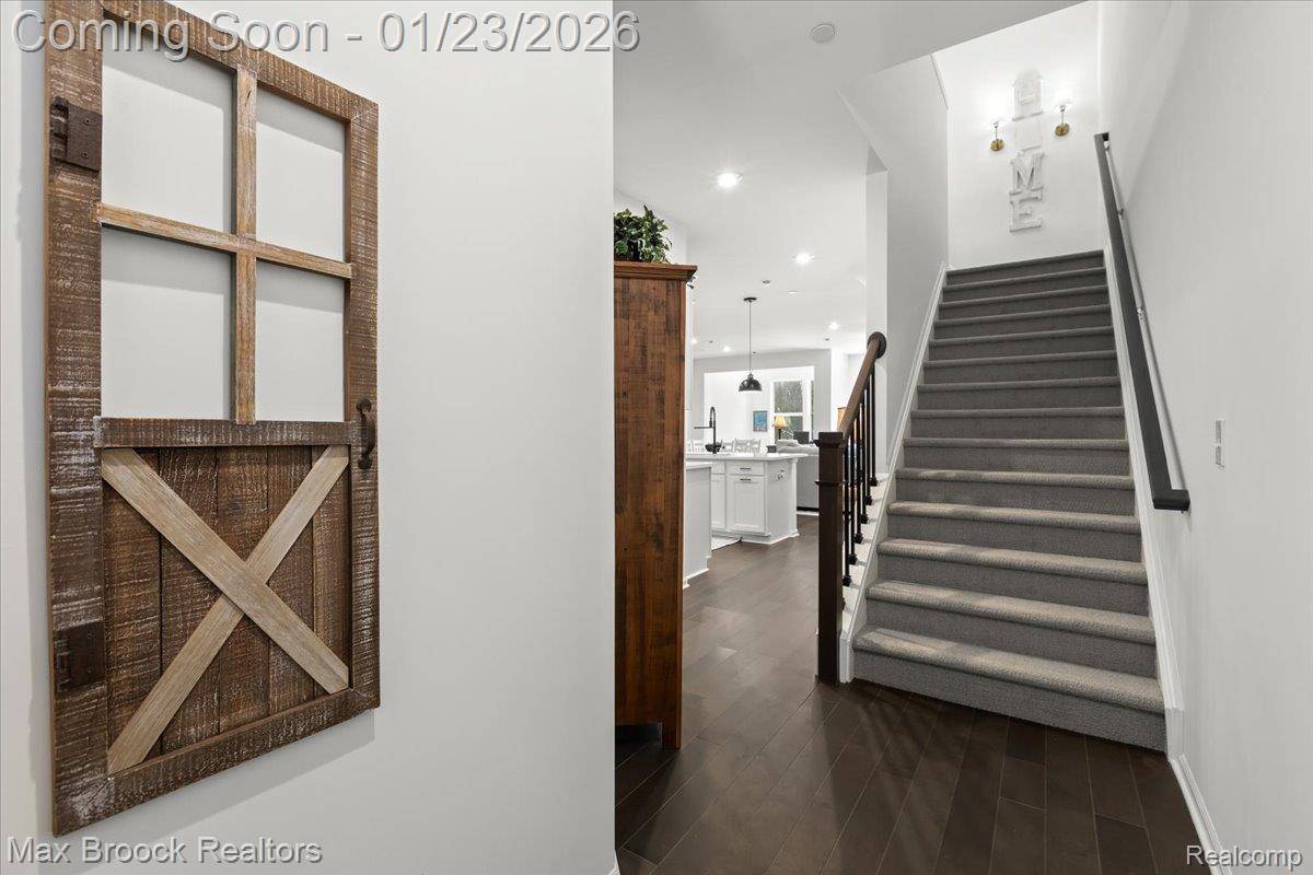 Plymouth, MI 48170,40115 Premier DR