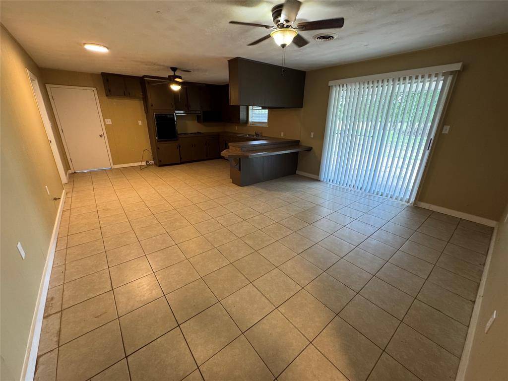 121 S Bois D Arc Street, Bailey, TX 75452