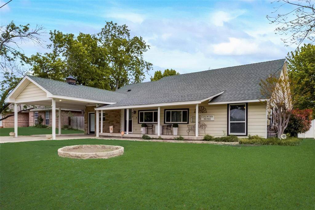 Justin, TX 76247,614 W 4th Street