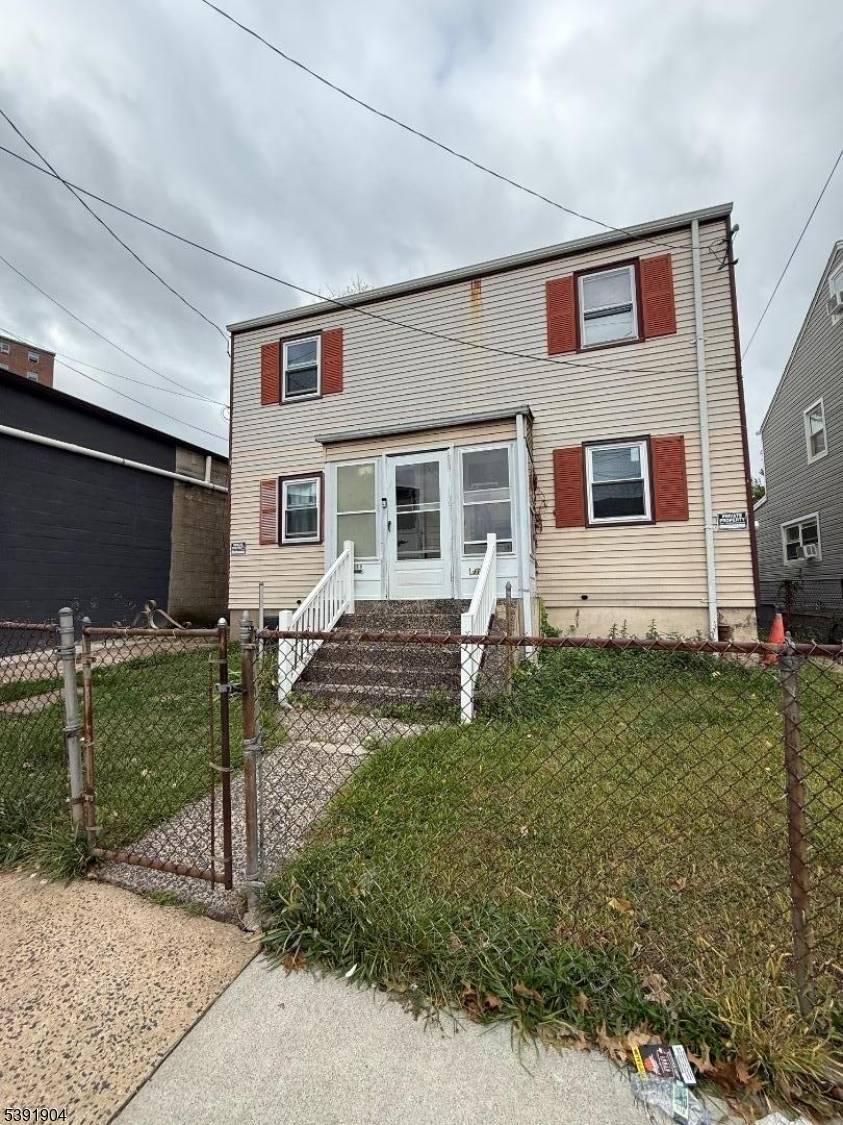 Newark City, NJ 07114,111 Hanford St