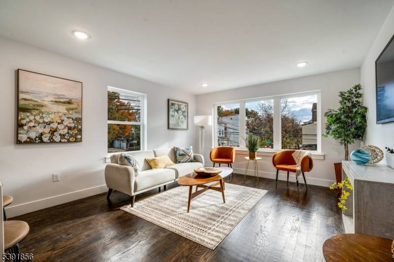 Newark City, NJ 07103,543 13Th Ave