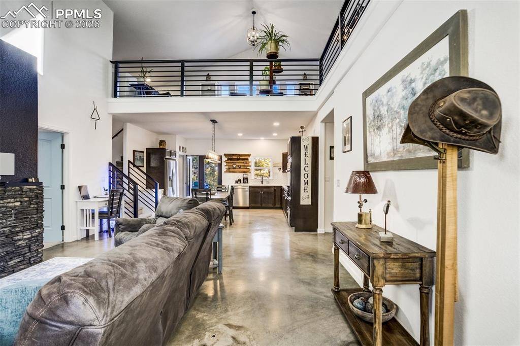 Florissant, CO 80816,126 Rainier DR