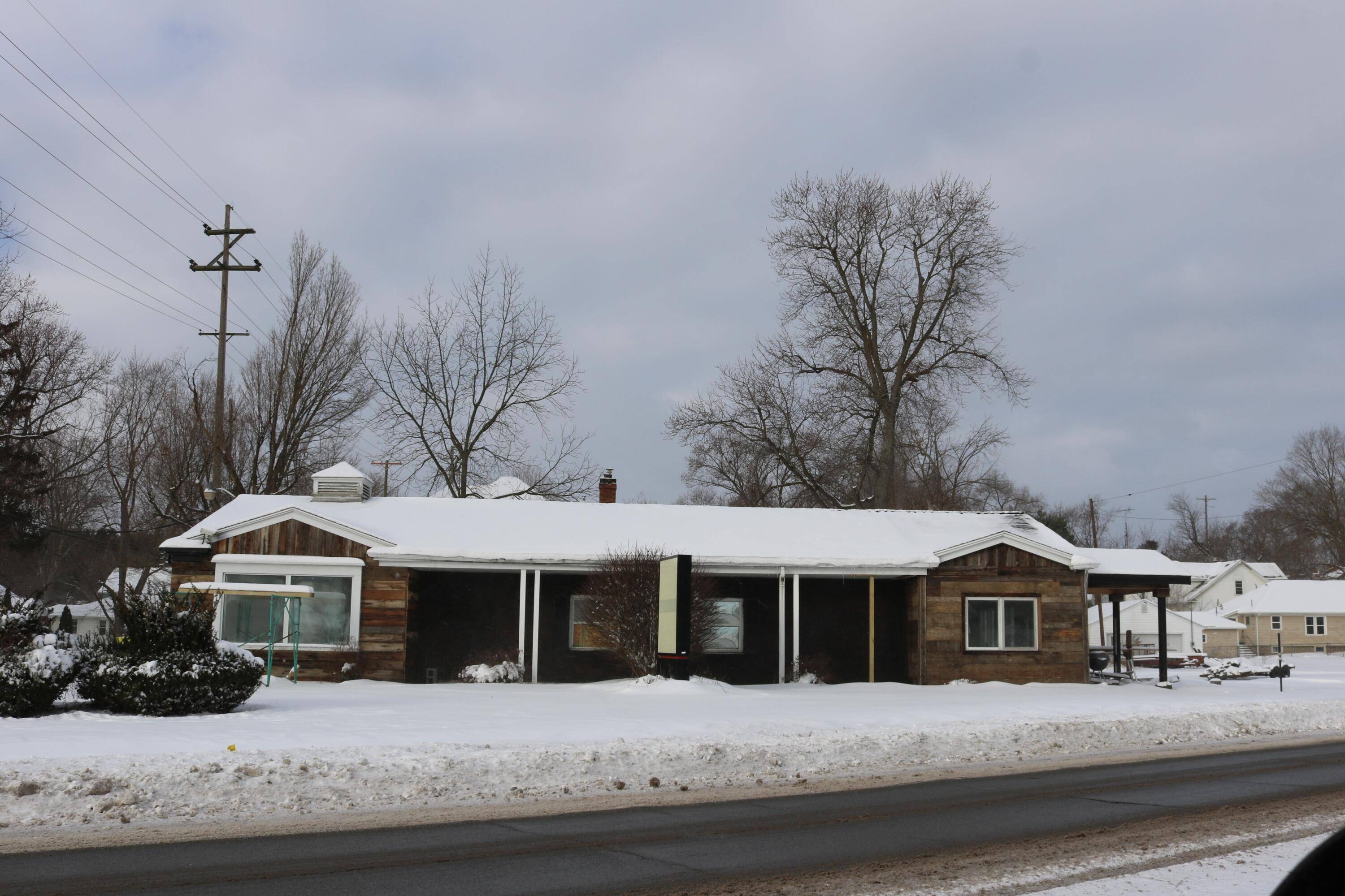 Jackson, MI 49203,2320 Francis ST