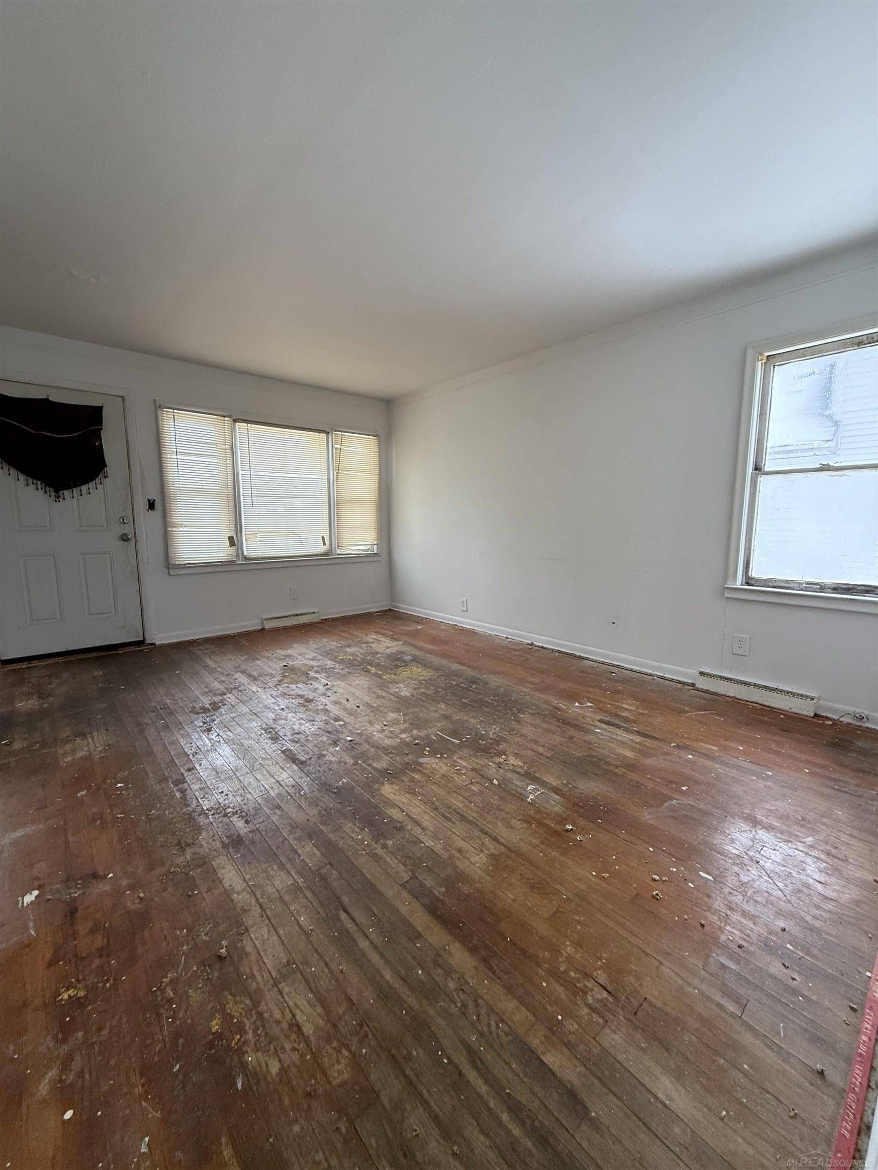 Warren, MI 48089,8251 Hudson AVE