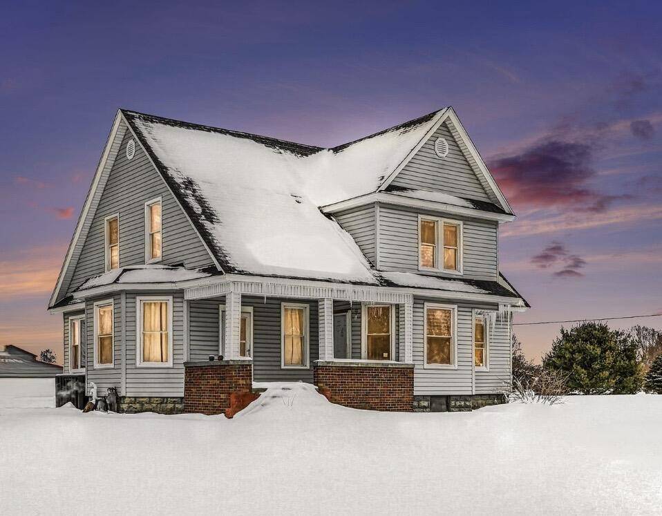 Benton Harbor, MI 49022,3011 E Empire AVE